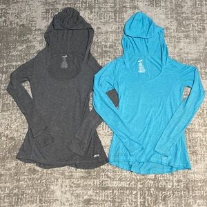 🔥4/20! 2 Avia lightweight hooded shirts/jackets. Size XS